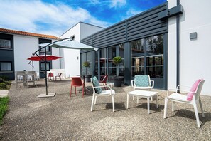 Exterior - Sure Hotel by Best Western Les Portes de Montauban (Bressols)