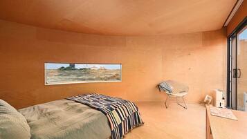 2 bedrooms, travel crib, WiFi (surcharge), bed sheets