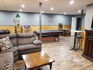 غرفة الألعاب