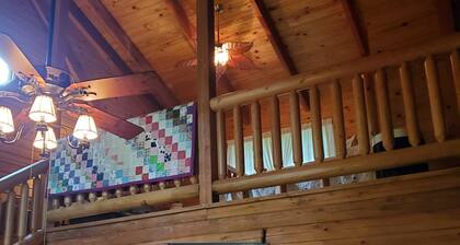Spring Acre Log Cabin