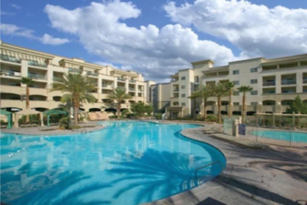 Looking for a place to stay during the Big Game?
