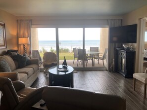 Smart TV - Ground Floor Condo Right on the Beach! Unit 103 in A Building (Miramar Beach)