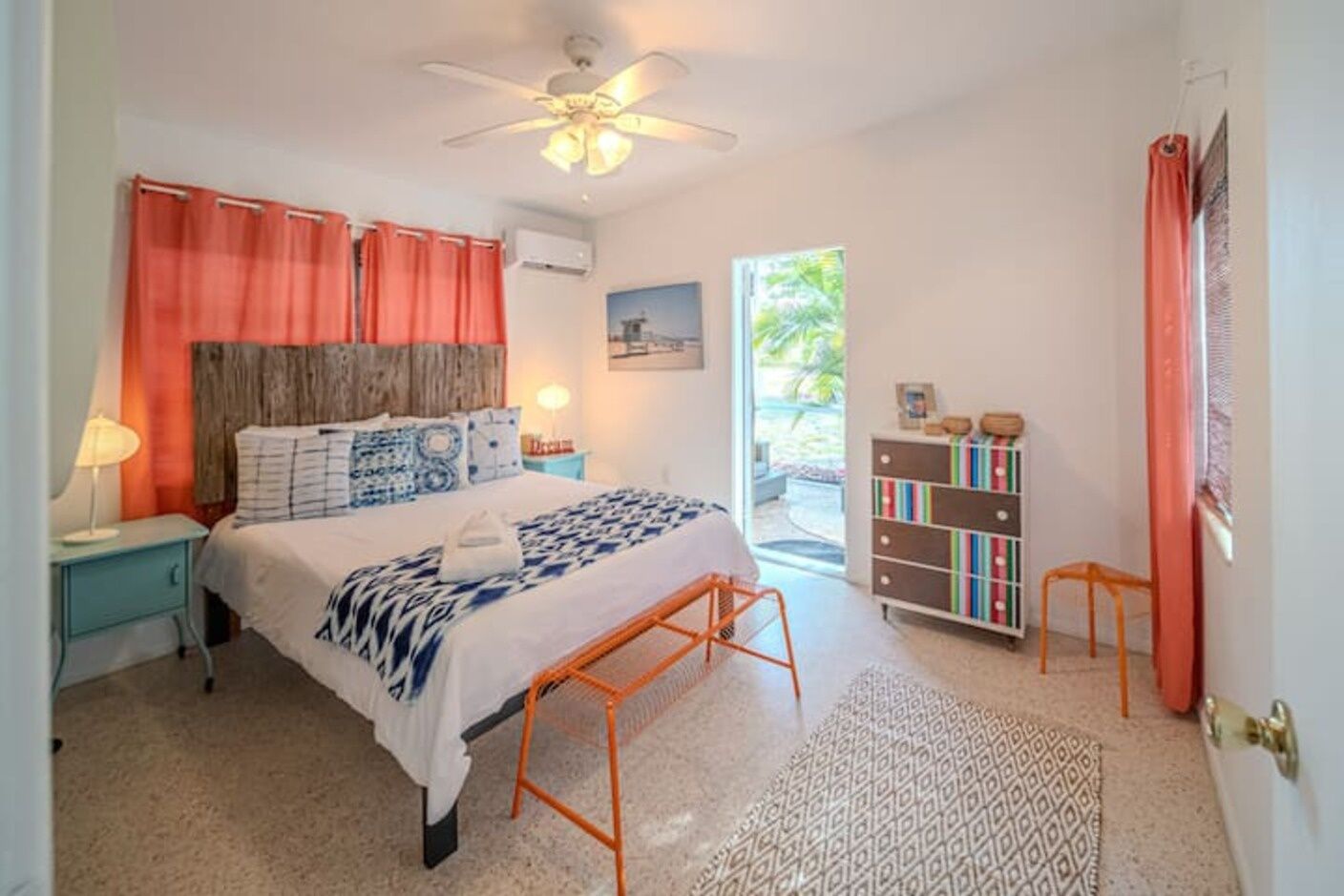 1 habitación, tabla de planchar con plancha, wifi gratis y ropa de cama 