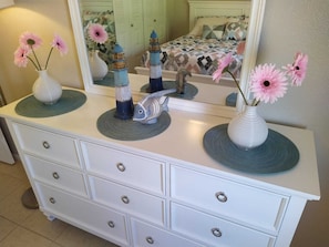 2 chambres, fer et planche Ă repasser, lit parapluie, Wi-Fi