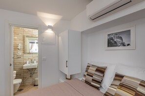 1 soverom, strykejern/-brett, wi-fi og sengetøy