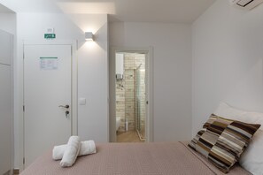 1 sovrum, strykjärn/strykbräda, wi-fi och sängkläder