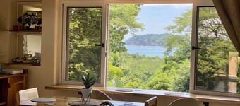 Walking distance to swimming beach, Studio apartment, super safe, near Samara 