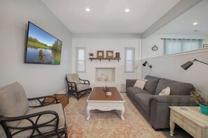 Smart TV - Spacious Matthews Getaway | Large Patio, Parking (Matthews)