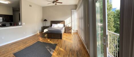 Desk, iron/ironing board, free WiFi, bed sheets