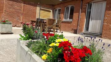 Apartemen, kamar mandi pribadi (The Honeypot ) | Eksterior