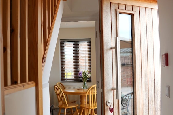 Apartment, Ensuite (The Roost) | Lobby