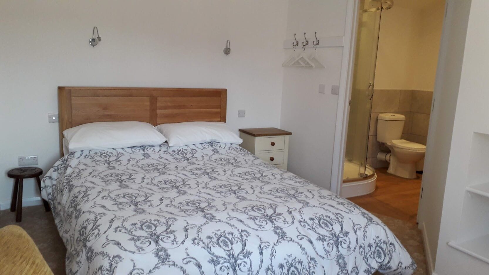 아파트, 앙스위트 (The Roost) | 1 개의 침실