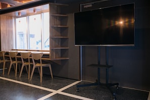 Business center - Hotel Mikado (Osaka)