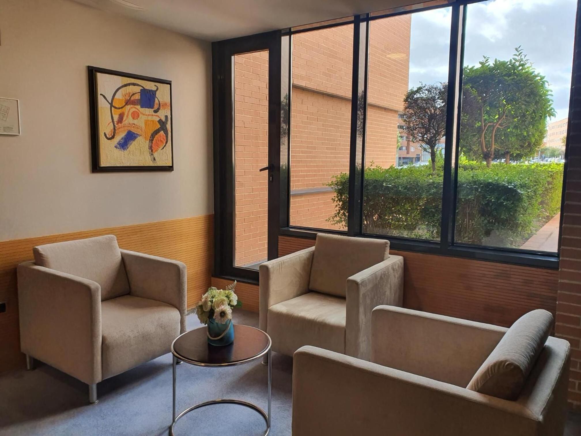 المنشأة من الداخل