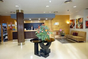 Lobby - Reston Valdemoro (Valdemoro)