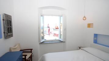 1 bedroom, iron/ironing board