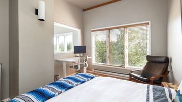 4 Schlafzimmer, Schreibtisch, Bügeleisen/Bügelbrett, kostenloses WLAN