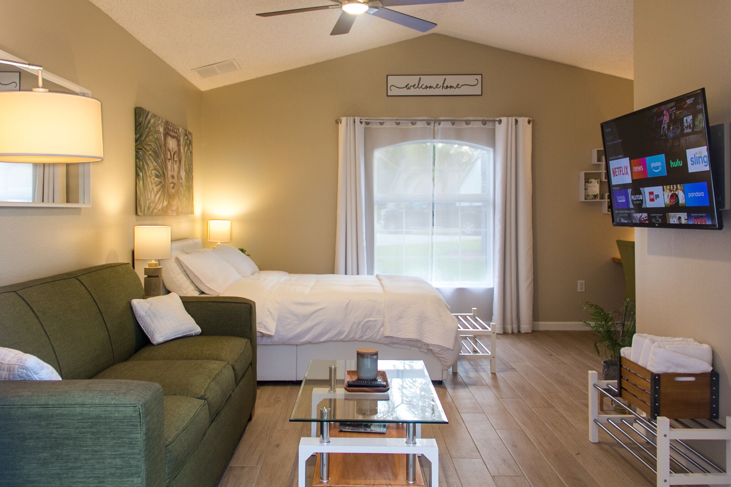 The Studio ~ Peaceful Retreat with Pool near Disney World and Universal Studios!