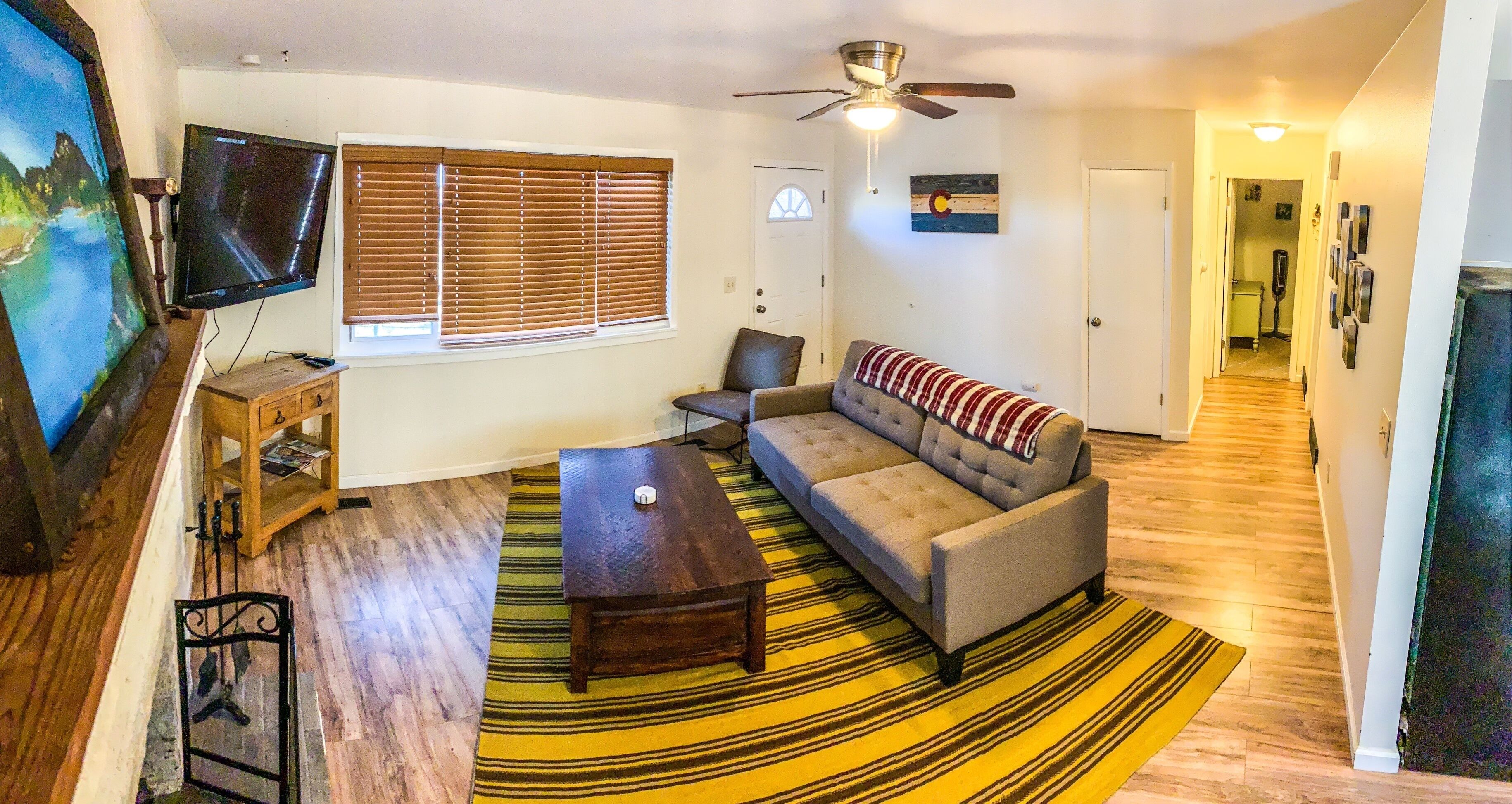 Horsefeathers Tiny Ranch Guesthouse