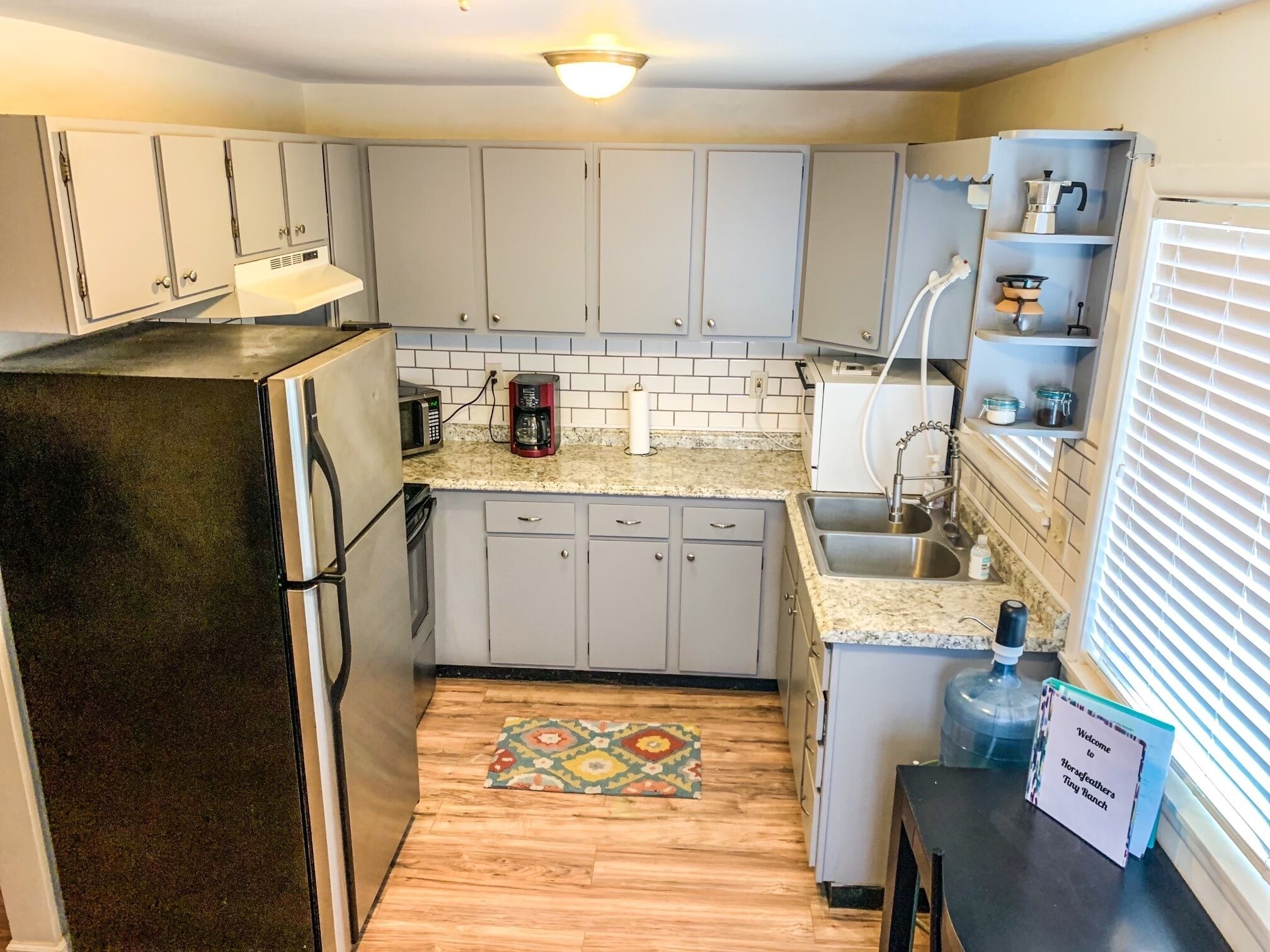 Horsefeathers Tiny Ranch Guesthouse