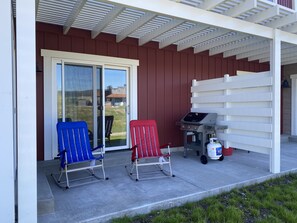 Terrace/patio - Visit Beautiful Swan Valley - Short drive to Victor and Jackson  (Swan Valley)