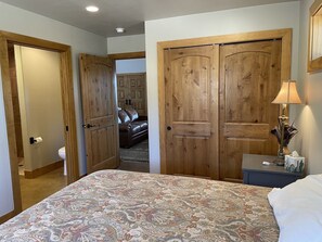 3 chambres, Wi-Fi gratuit, draps fournis