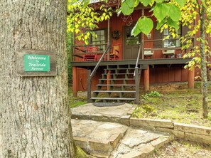 تفاصيل الفندق من الخارج