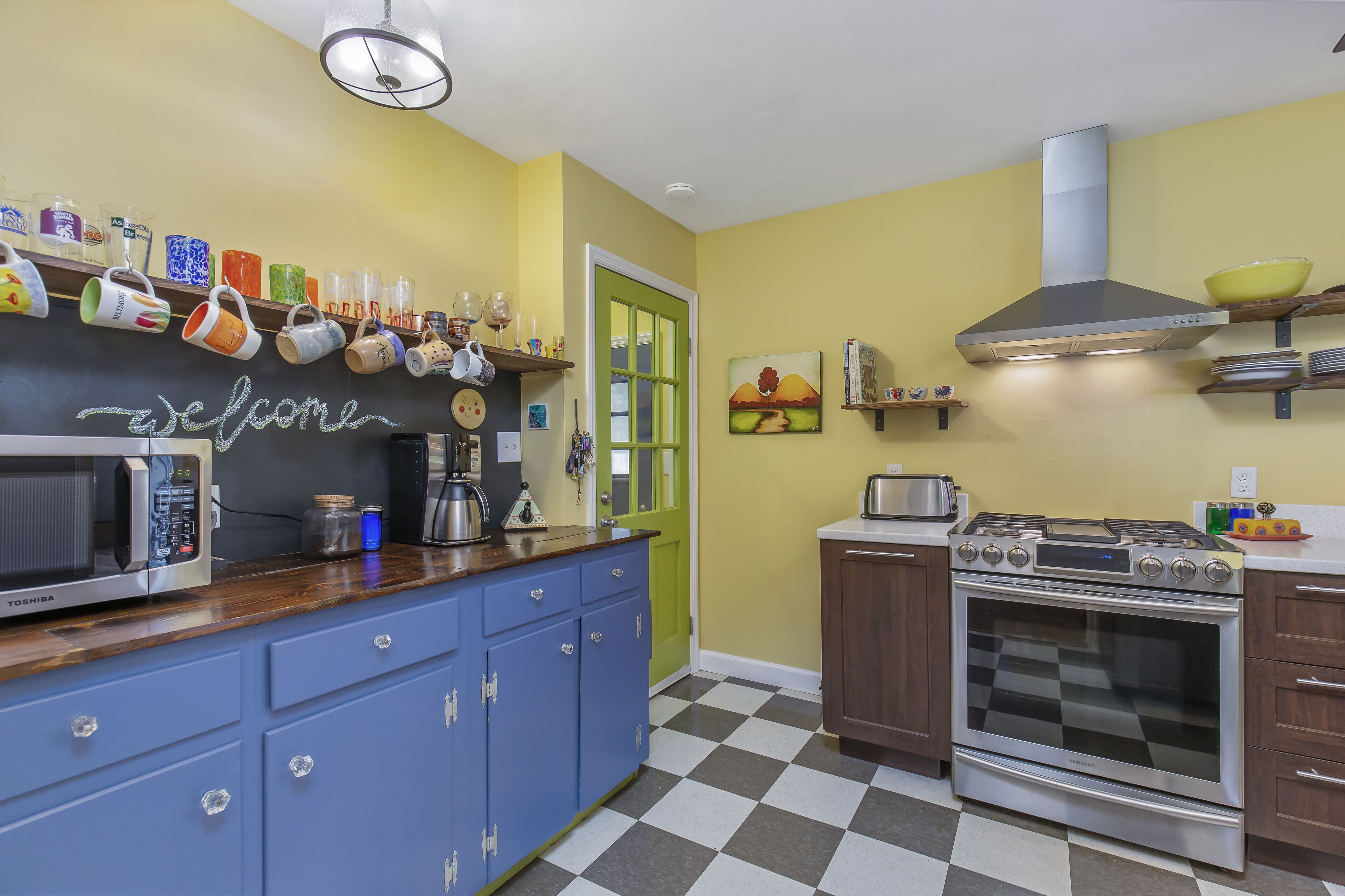 Imagination Paradise -15 min to downtown Asheville