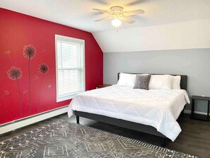 3 bedrooms, free WiFi, bed sheets - Casino Stay & Play House (Montville)