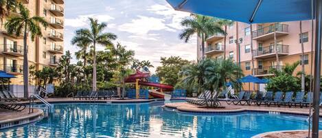 Piscine extérieure, piscine chauffée