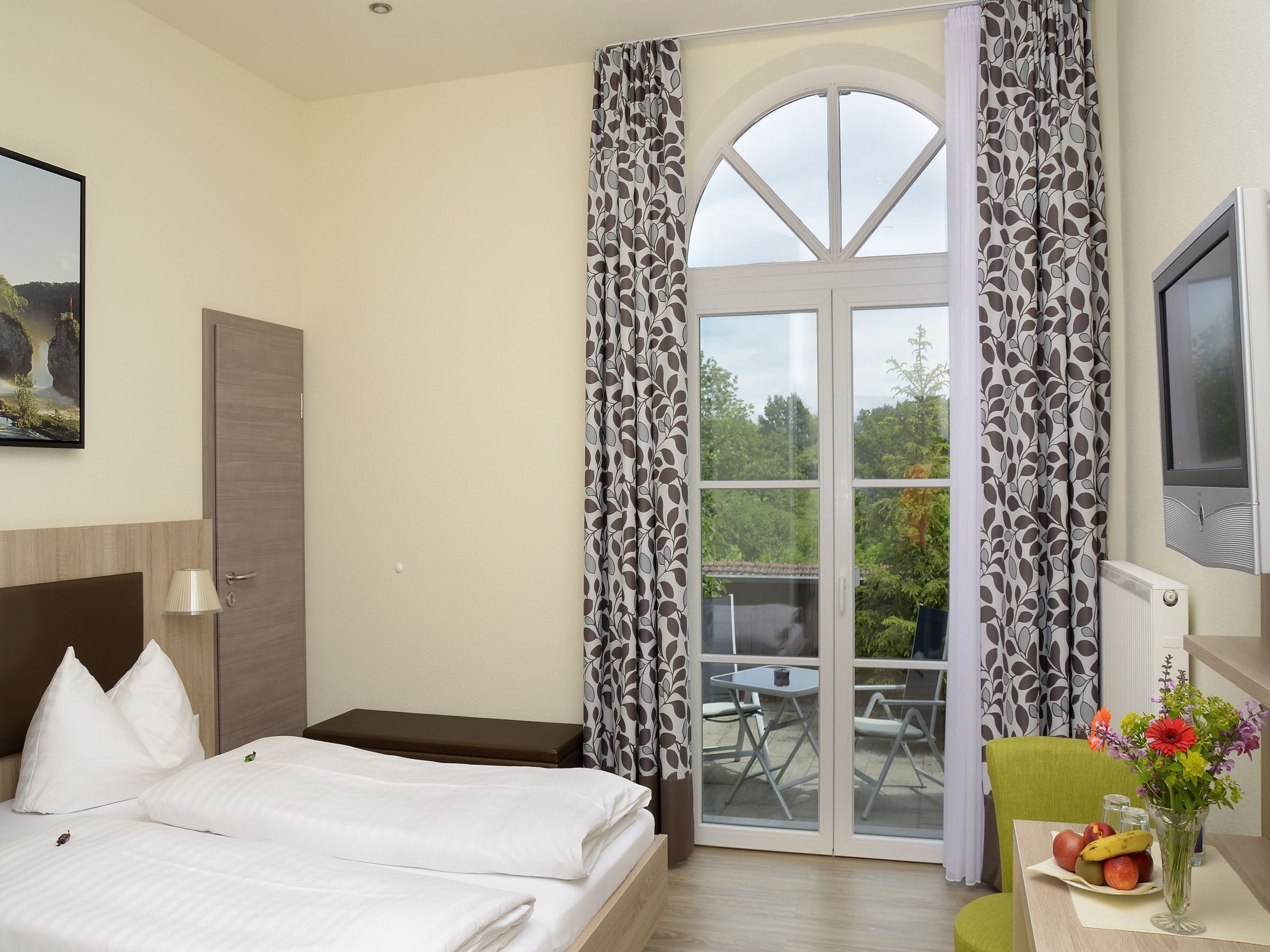 Doppelzimmer Superior 23 qm mit WC und Dusche-Doppelzimmer Superior