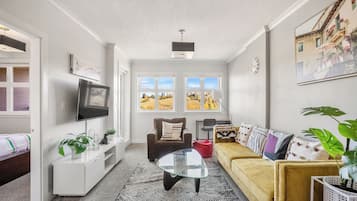 1 slaapkamer, een bureau, een strijkplank/strijkijzer, gratis wifi