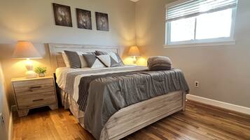 3 Schlafzimmer, Schreibtisch, Bügeleisen/Bügelbrett, kostenloses WLAN