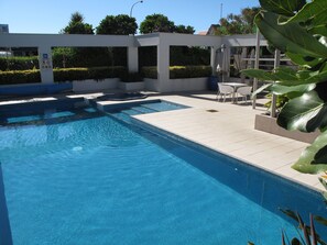 Outdoor pool - Quality Hotel Plymouth International (New Plymouth)