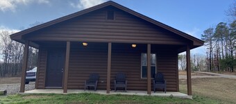 Grizzly Cabin. Roku TV & Star Gazing. No Pets are allowed