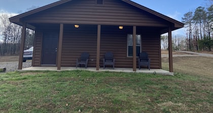 Grizzly Cabin. Roku TV & Star Gazing. No Pets are allowed