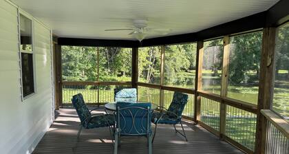 Freshly Remodeled - 3 BR Home near Thornapple Lake public boat launch
