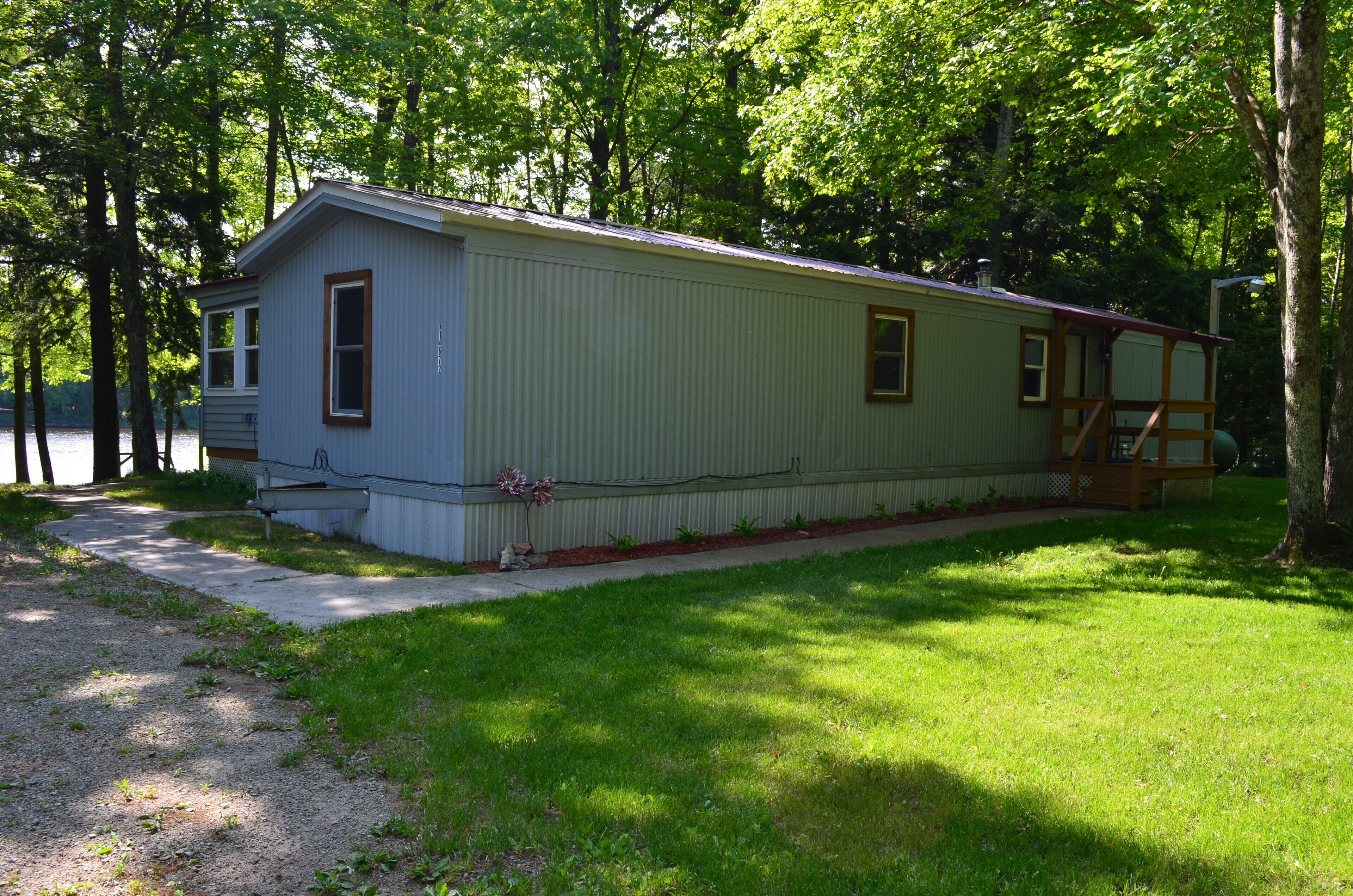 Waterfront Cabin! Menominee River / County / Wausaukee