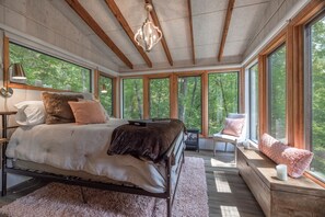 1 室のベッドルーム、WiFi、ベッドシーツ