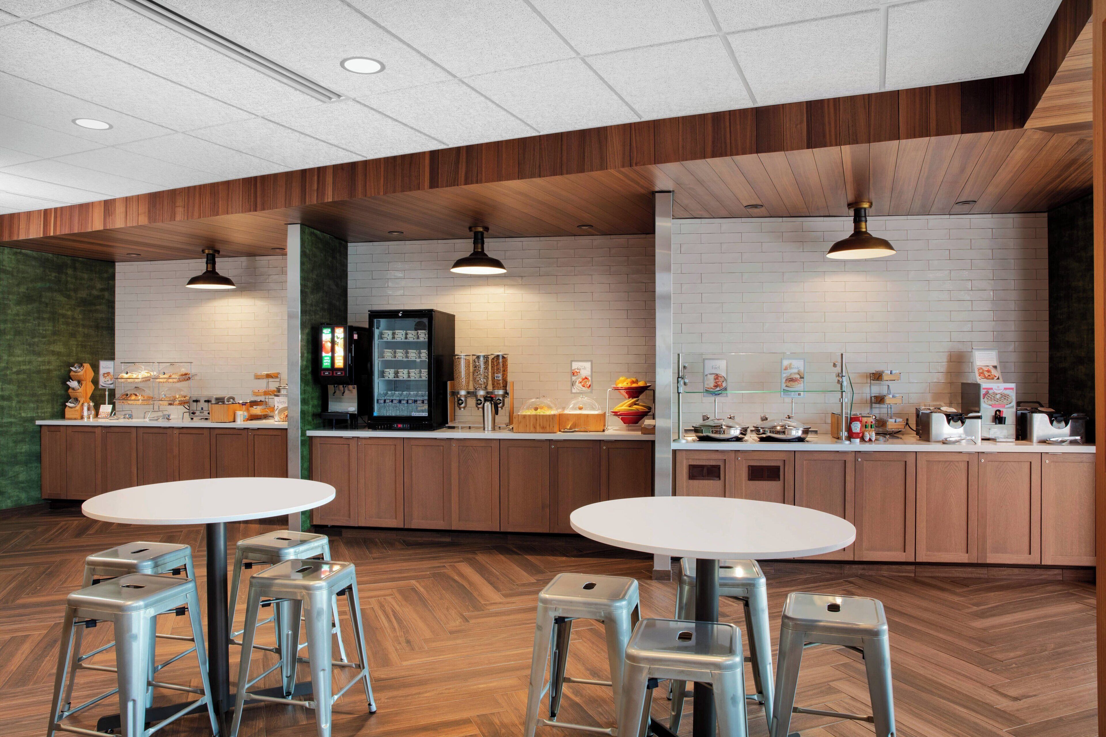 free continental breakfast