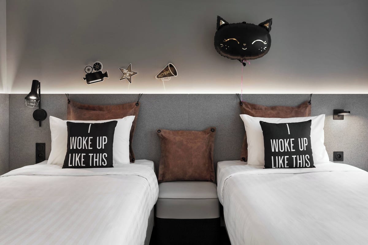 room, 2 single beds (cozy) | desk, laptop workspace, blackout curtains, soundproofing