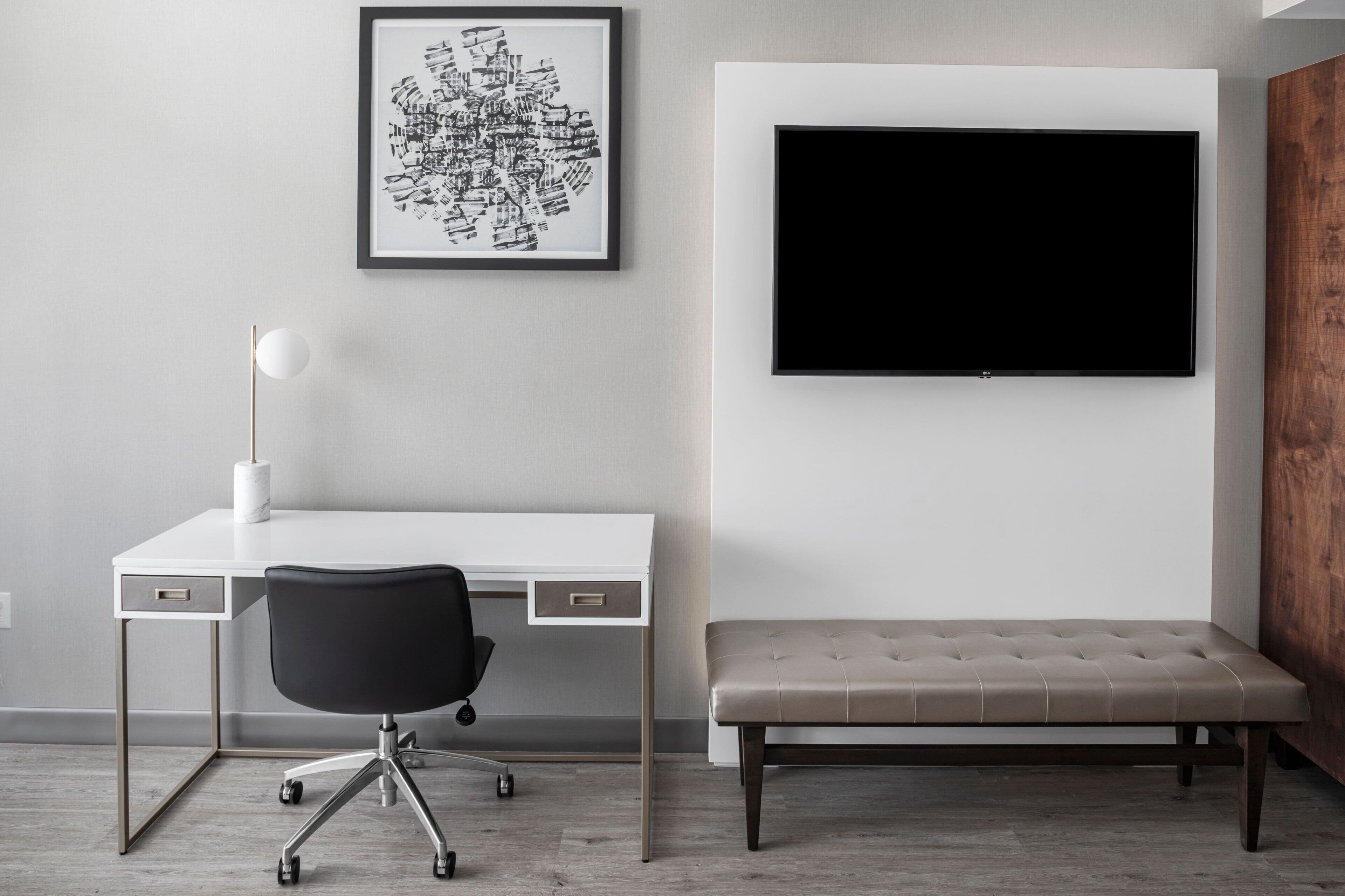 hypo-allergenic bedding, in-room safe, desk, laptop workspace