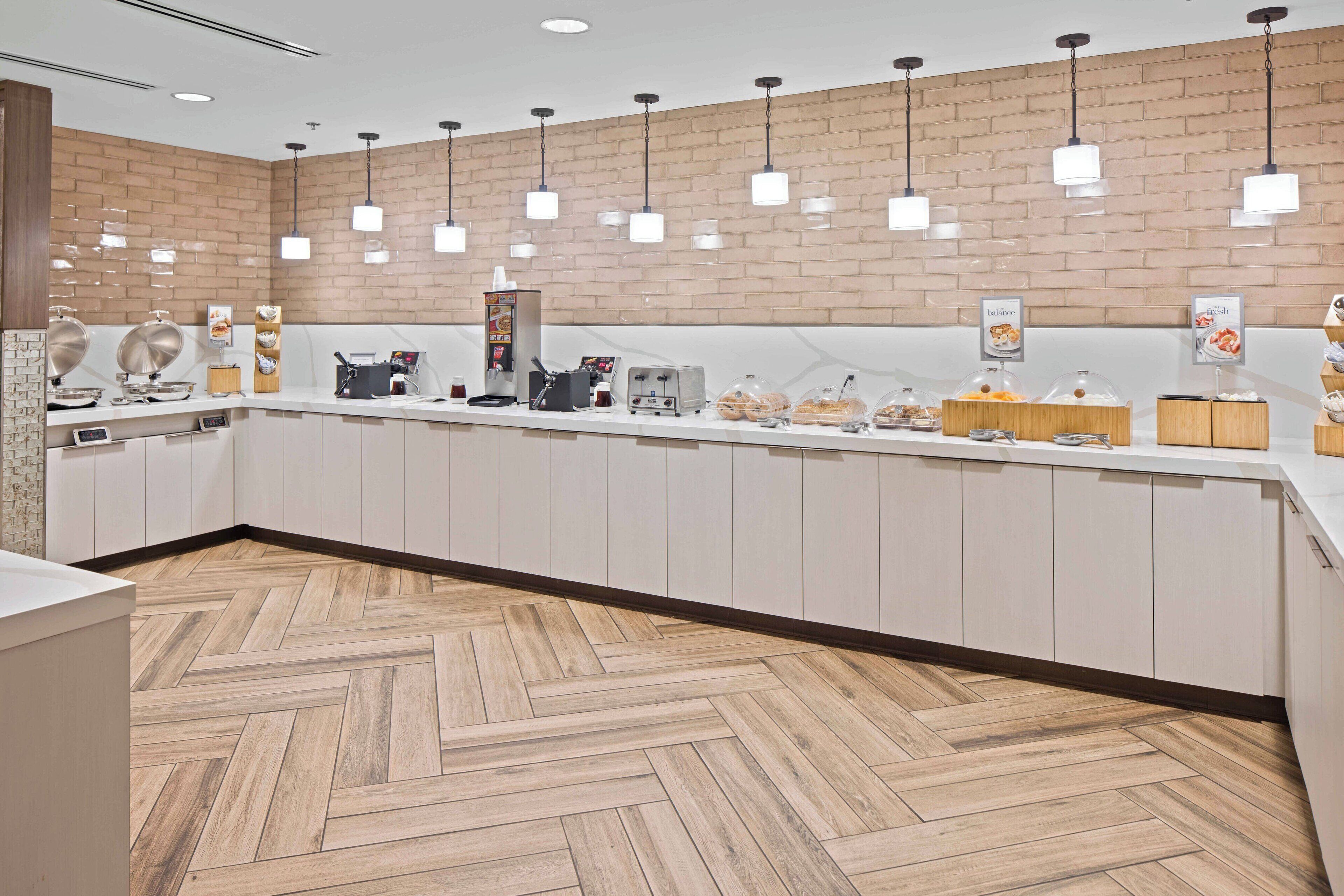 free continental breakfast