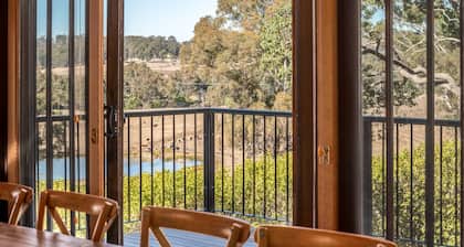 Rustic charm amongst the vines in Pokolbin