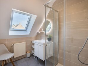 Hair dryer, towels - Bretagne by Interhome (Carnac)