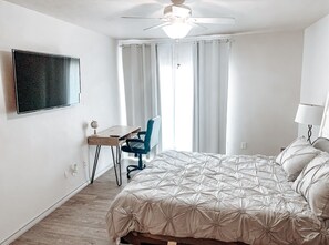 2 quartos, ferros/tábuas de passar roupa, Wi-Fi de cortesia