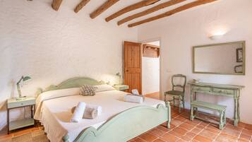 3 chambres, fer et planche Ă repasser, Wi-Fi gratuit, draps fournis