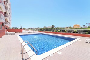 Pool - Apartment Quinta dos Arcos Lote 18 3ºG with Sea View, Pool & Balcony (Armação de Pêra)