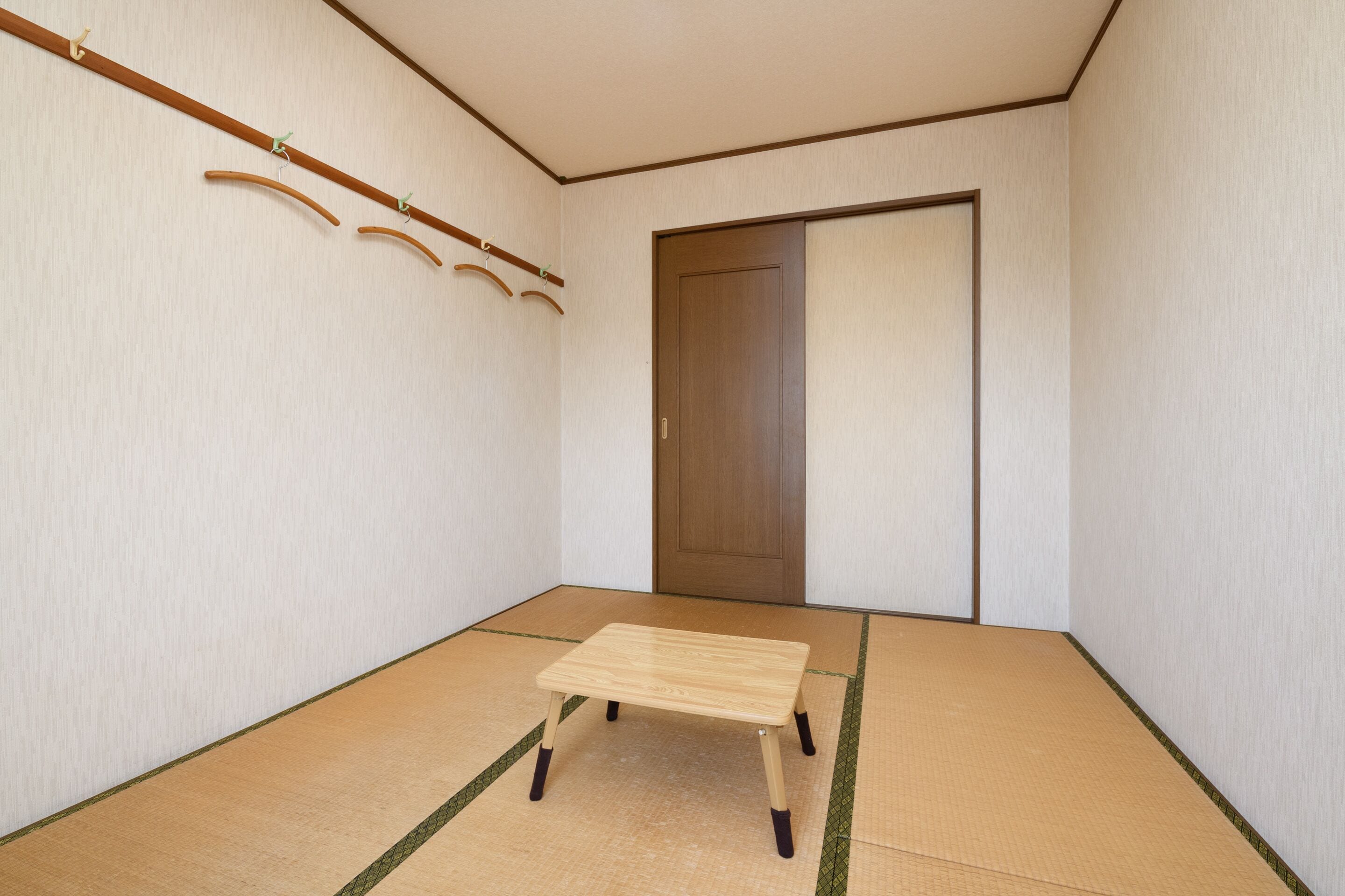 Japanese Room Compact up to 2 guests, Smoking | Free WiFi, bed sheets