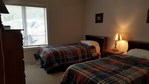 3 habitaciones, internet y ropa de cama